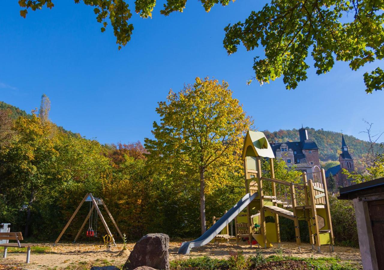 Hotel & Ferienwohnungen Bohlenblick Saalfeld Saale Luaran gambar