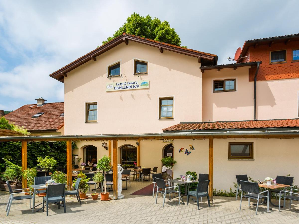 Hotel & Ferienwohnungen Bohlenblick Saalfeld Saale Luaran gambar
