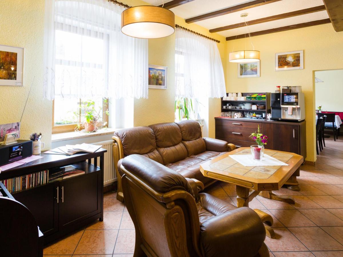 Hotel & Ferienwohnungen Bohlenblick Saalfeld Saale Luaran gambar