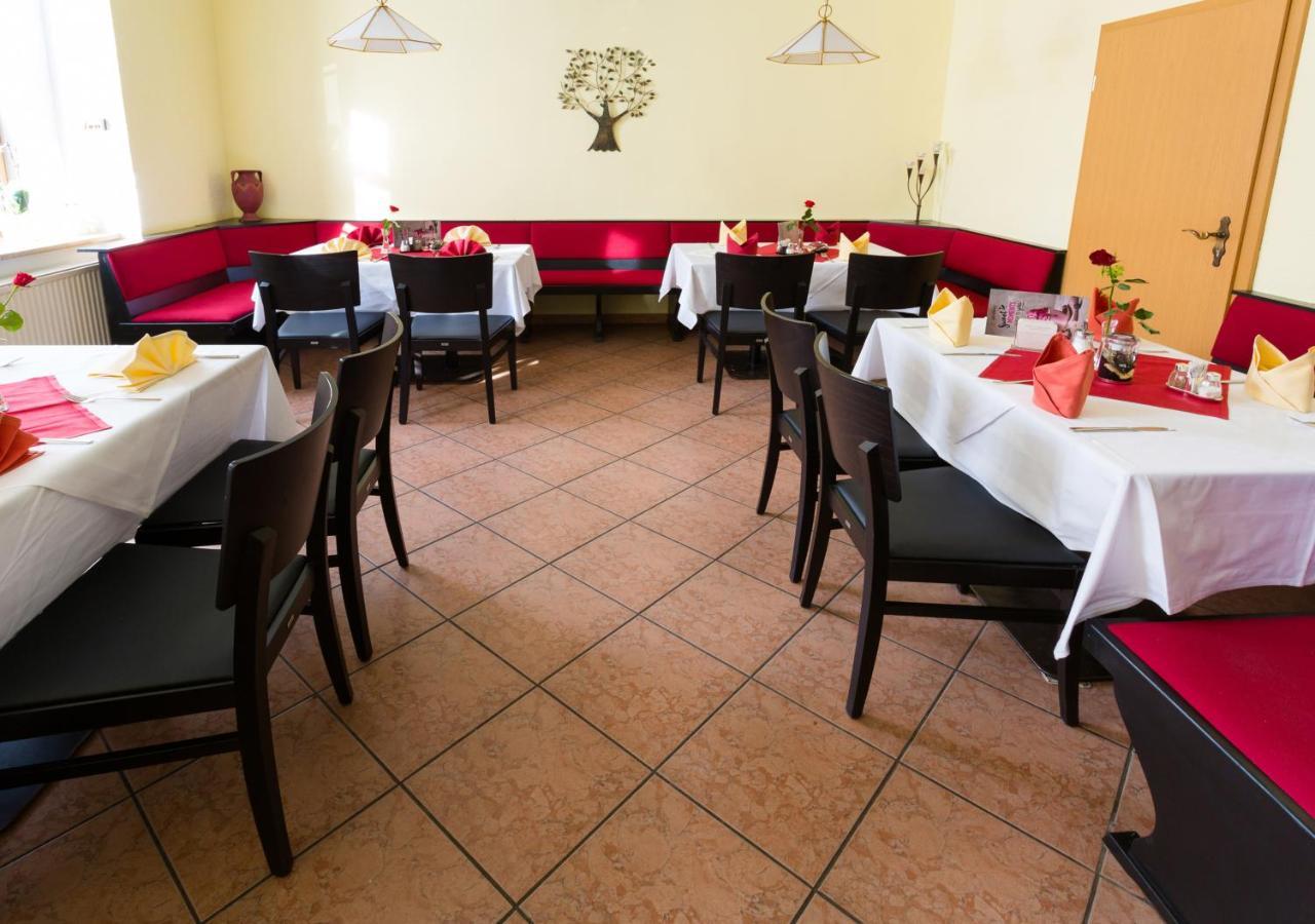 Hotel & Ferienwohnungen Bohlenblick Saalfeld Saale Luaran gambar